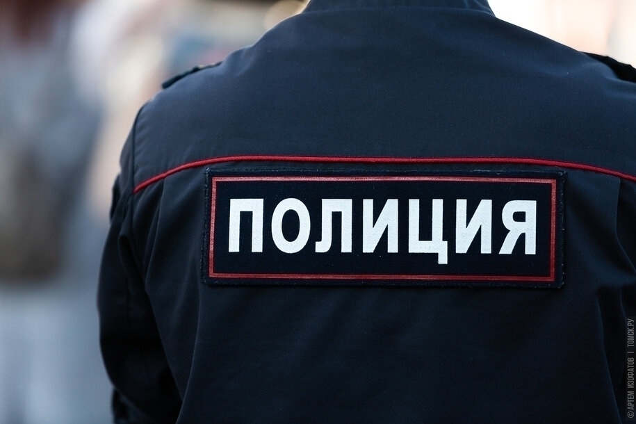 Двое мужчин с оружием напали на томича и забрали автомобиль