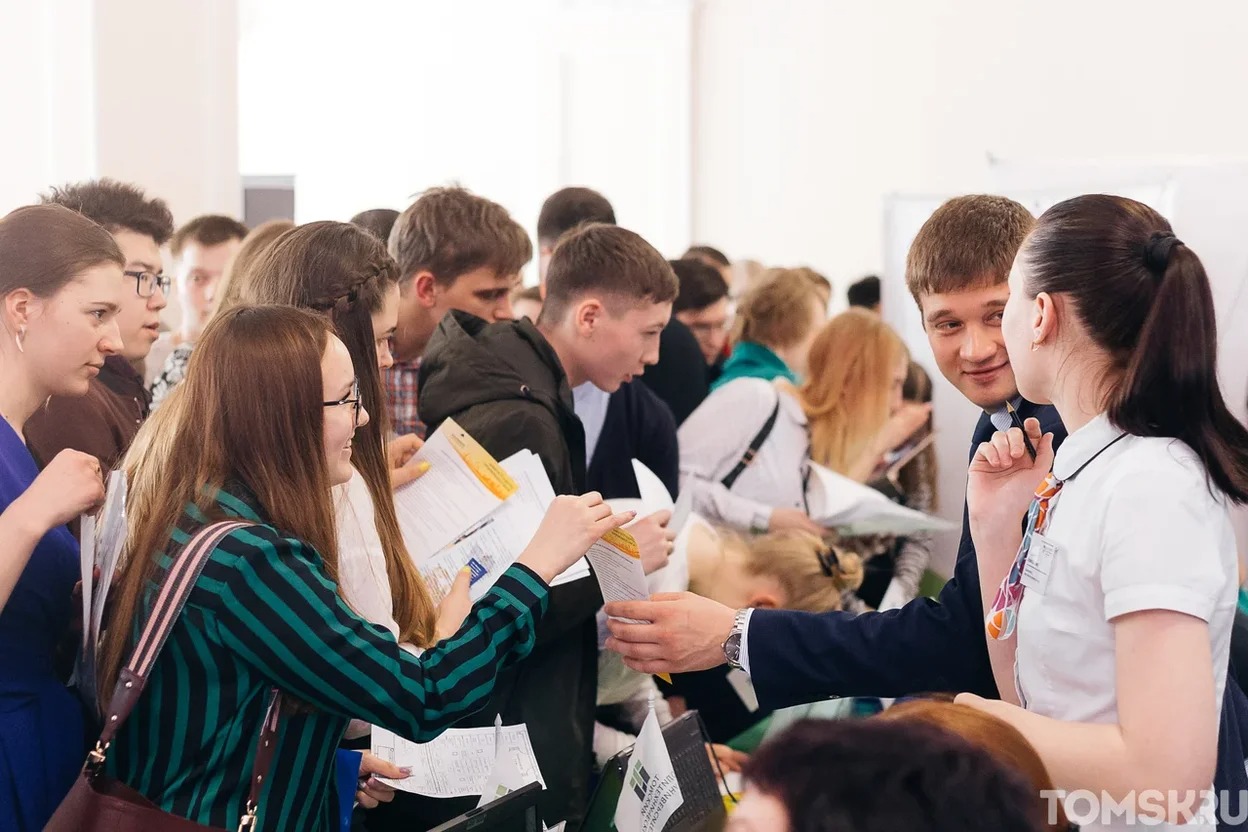 Заочно без экзаменов. Поступление в вуз без экзаменов в Новосибирске. Как поступить в МГУ без экзаменов из ПМР.