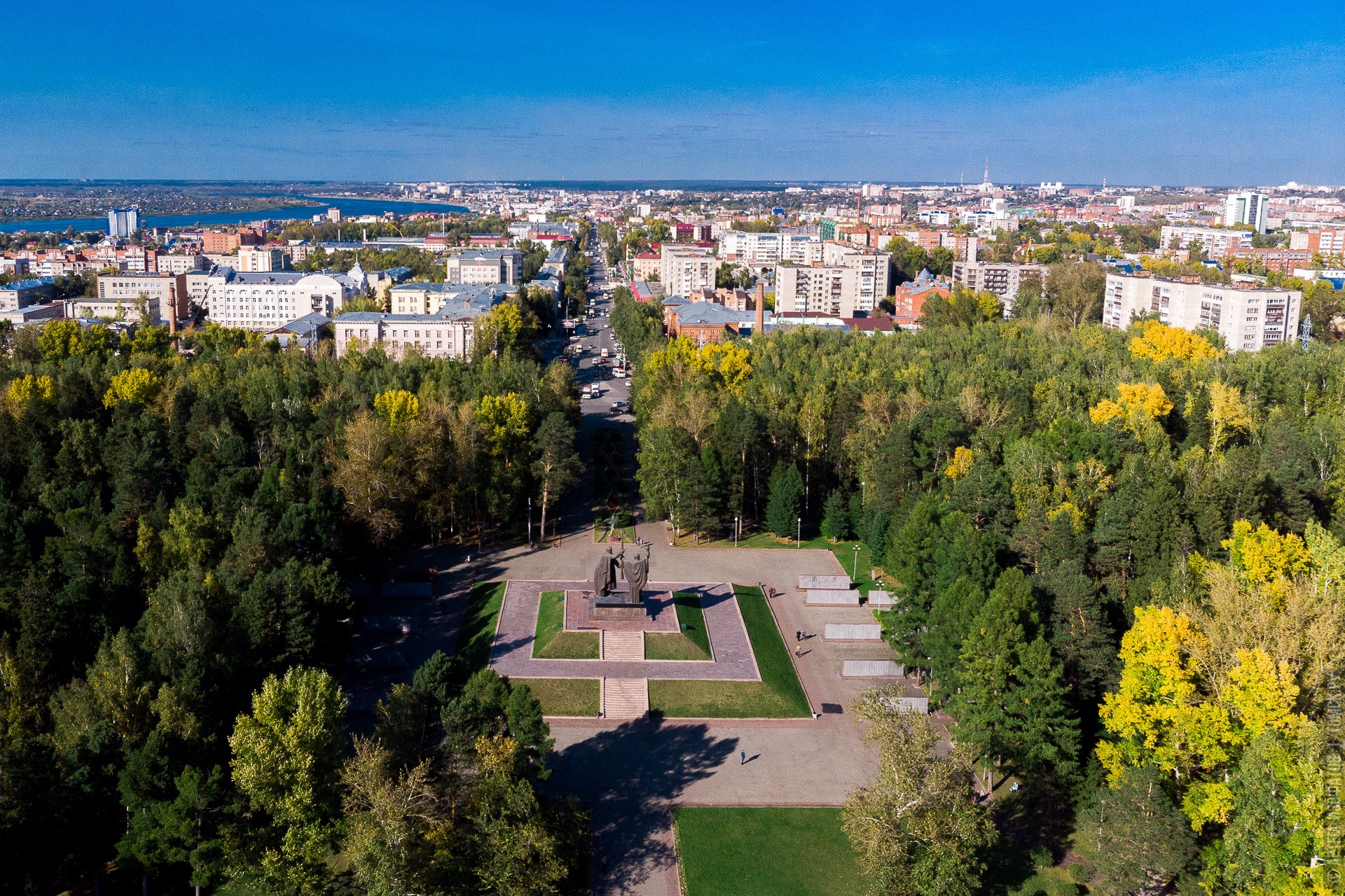 Лагерный сад Томск. Томск интересные места для туристов. Достопримечательности регионов России. Лагерный сад Томск фото.