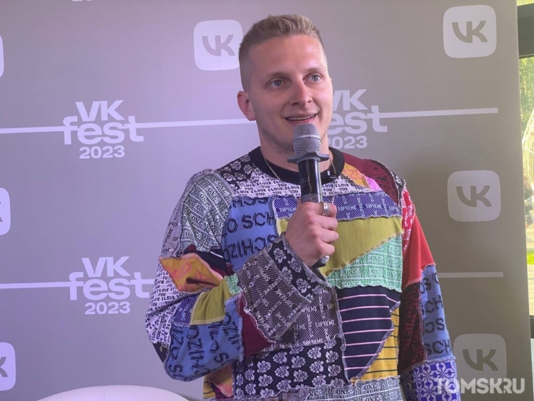 Блогеры, квесты и современные музыканты: как прошел VK FEST 2023 в Новосибирске