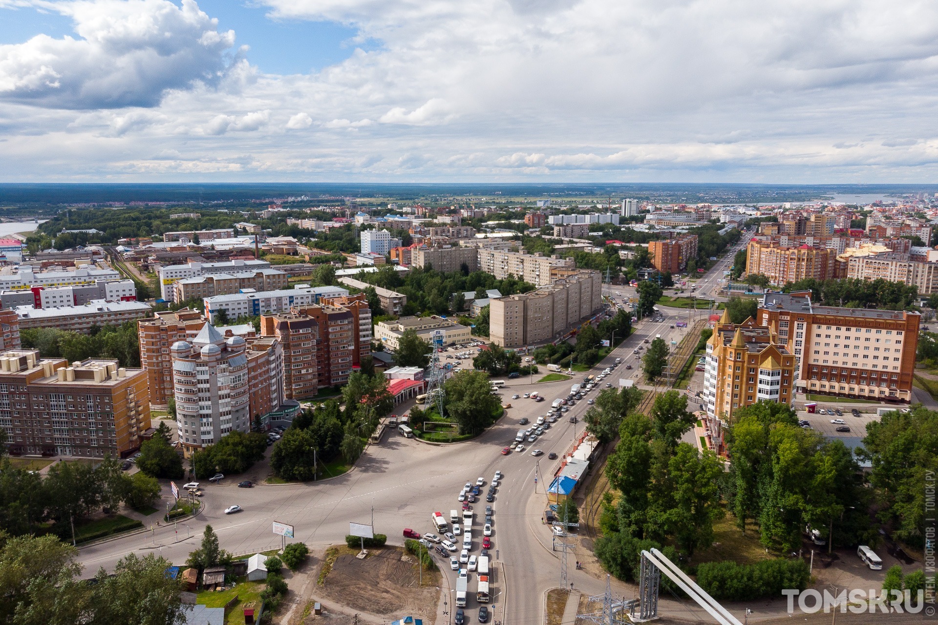 На улице Нахимова открылось новое общественное пространство • TOMSK.RU