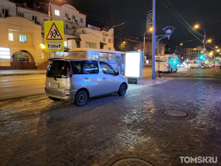 Мастера томской парковки: попытки скрыться у всех на виду или дворовый ниндзя