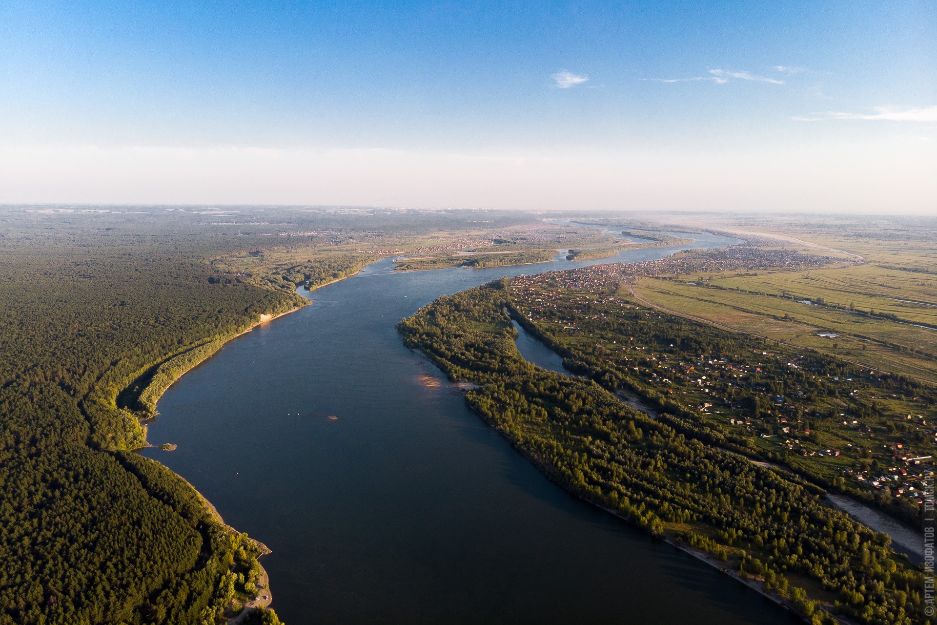 Томская область окружена. Томск река. Водохранилища Томской области. Водоёмы Томской области. Томск реки и озера.