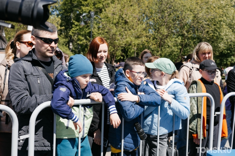 Танцы, мастер-классы и радиоэфир на улице: как прошел «День молока». Фоторепортаж