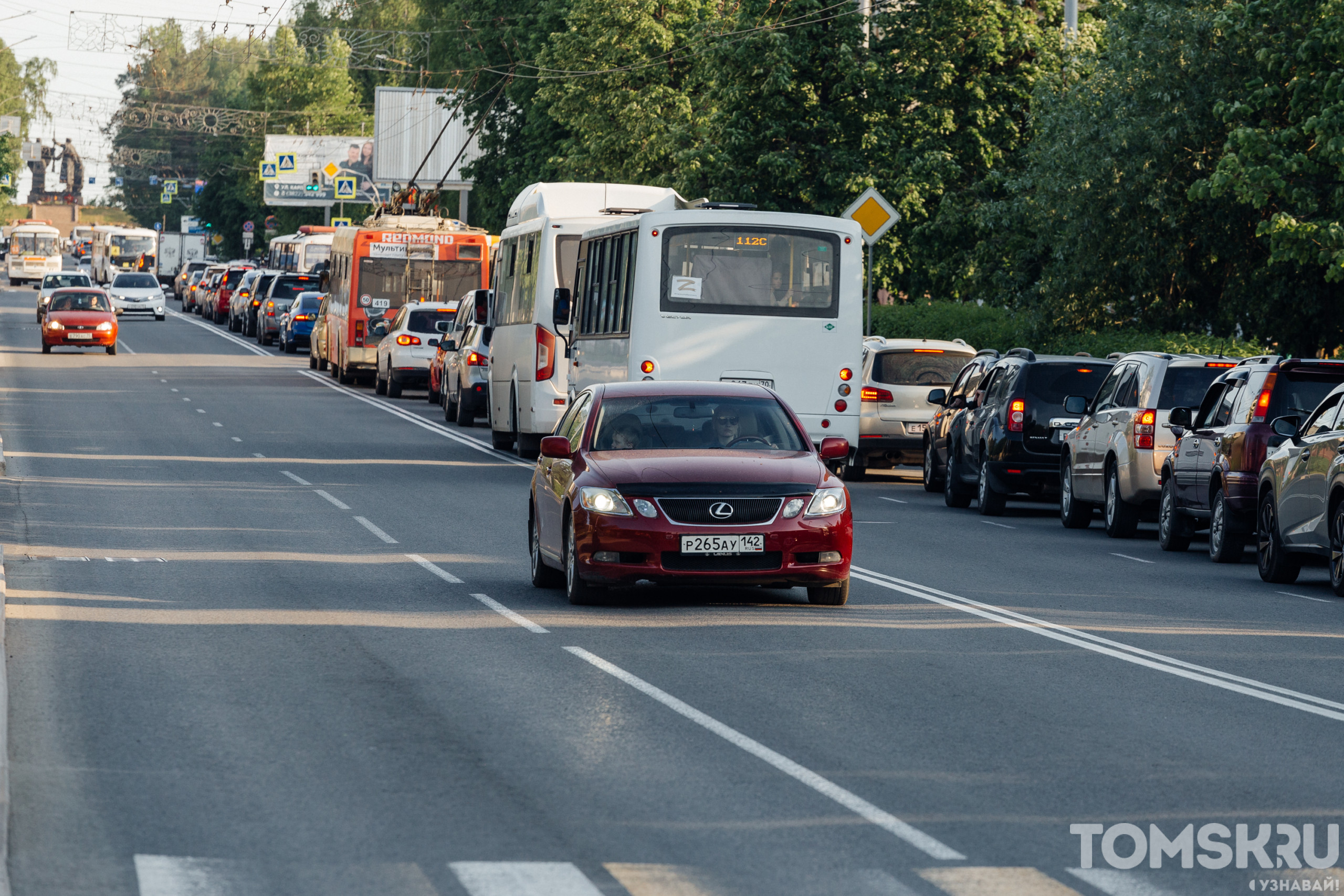 За три дня в Томске появилось почти 40 километров дорожной разметки • TOMSK .RU