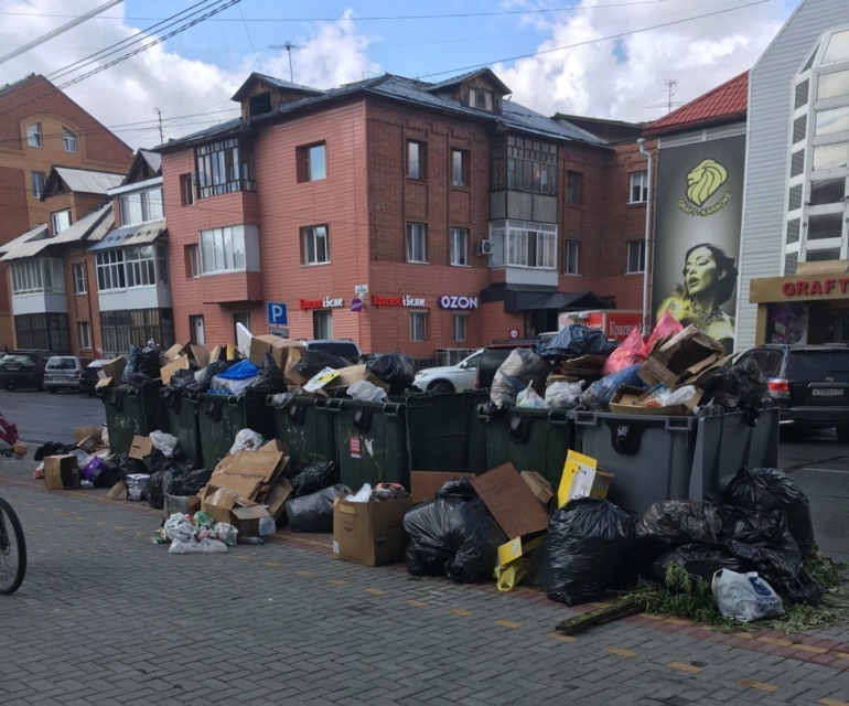 «Мусорный Томск»: в городе появляются свалки из коммунальных отходов