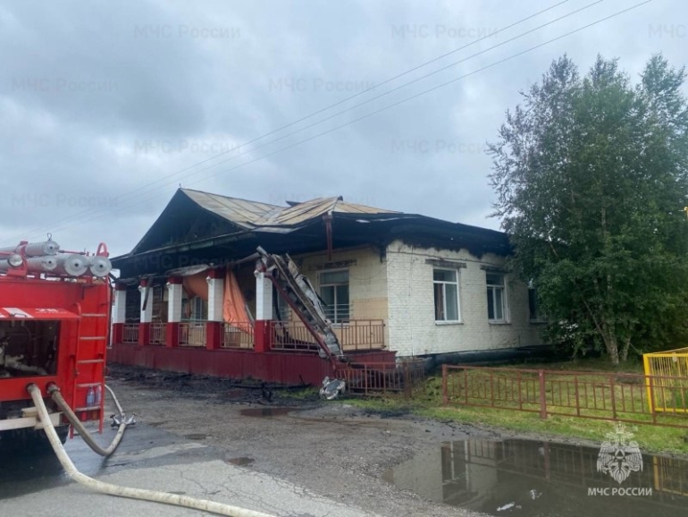 В селе Томской области сгорели ресторан и пекарня