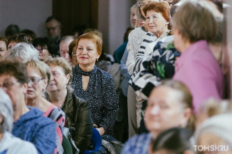 В БКЗ прошло открытие традиционного фестиваля «Томский перекресток»