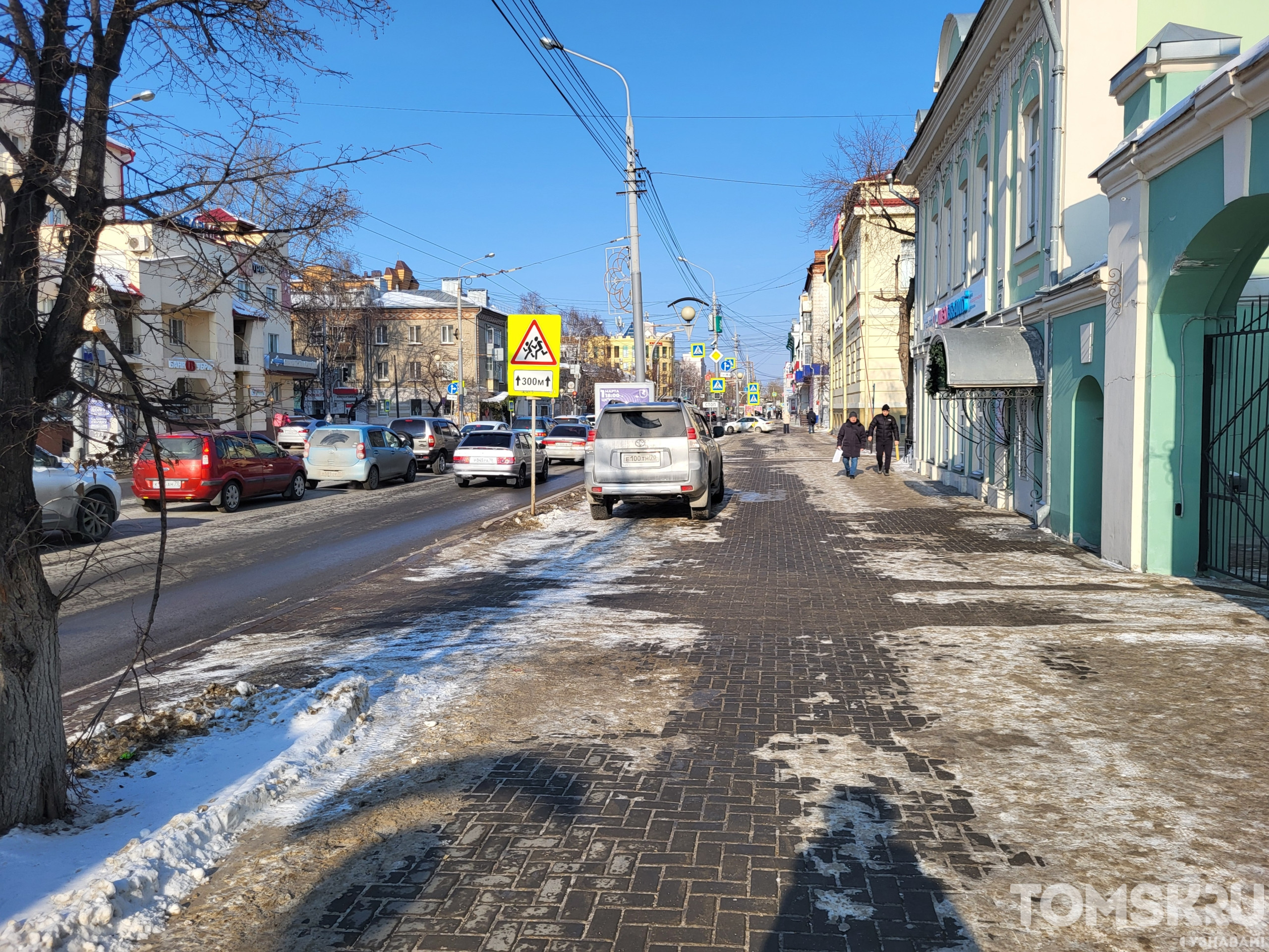 Мастера томской парковки: герои Ленина или новые грани наглости